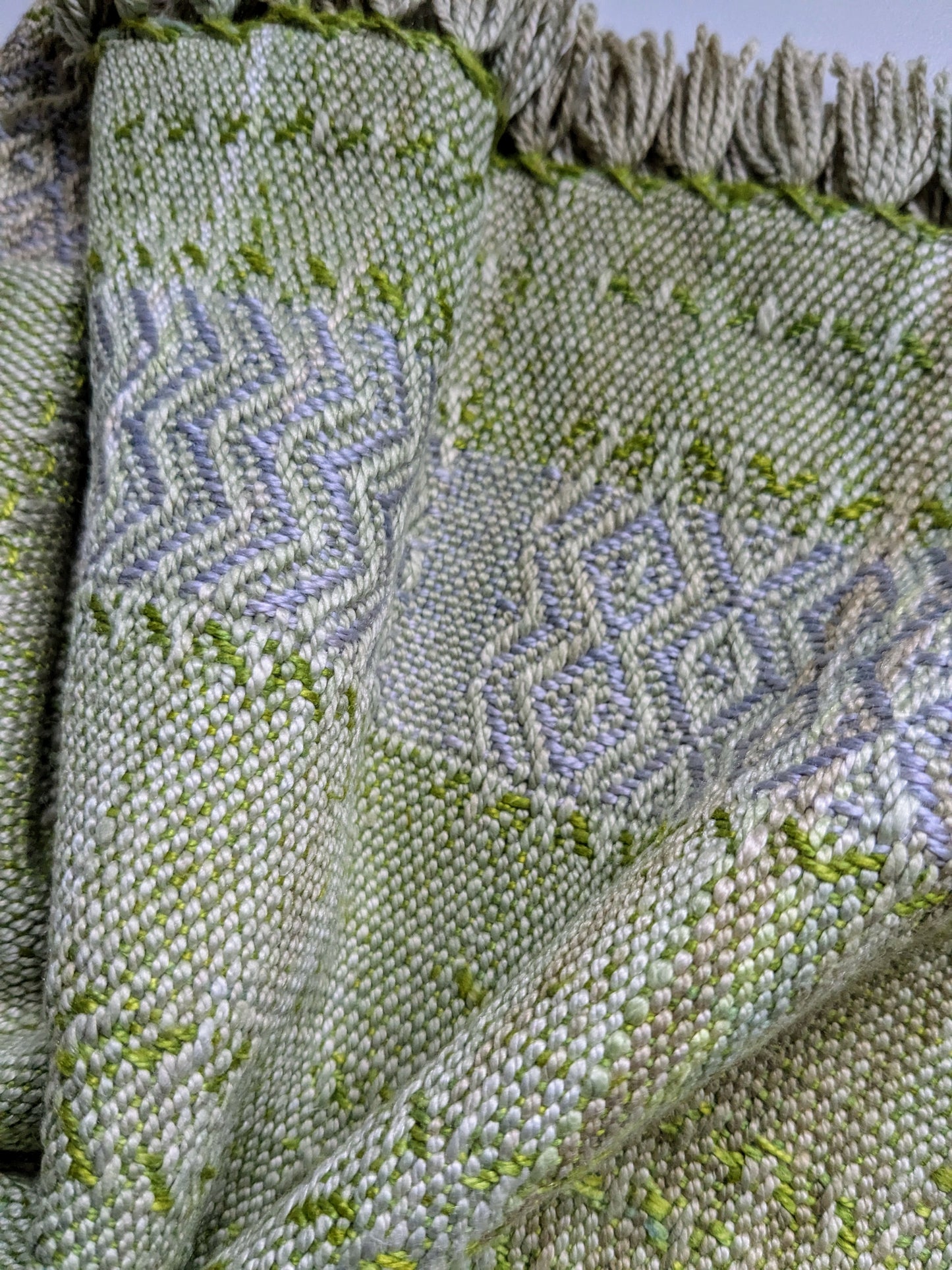 "spring green" handwoven cowl